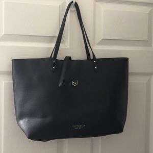 Brand New Victoria’s Secret black bag